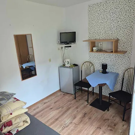 בית הארחה Neptun רבאל