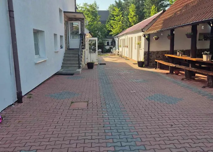 Neptun 게스트하우스 *